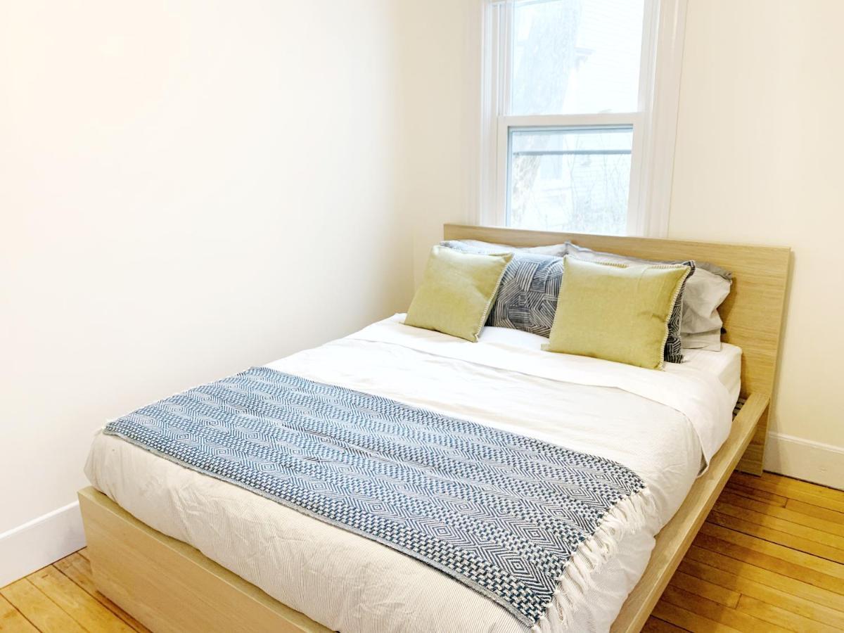 4 Bedroom Condo At Harvard Square And Harvard University 케임브리지 외부 사진